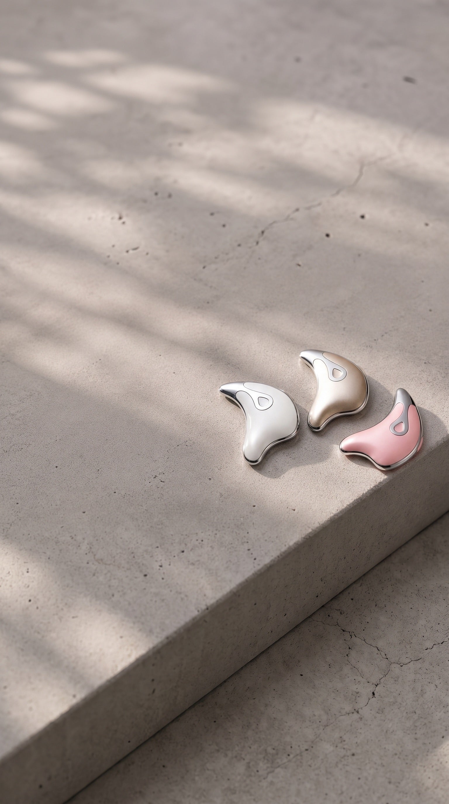The Full Ritual bundle — Face Sculptor electric gua sha tool